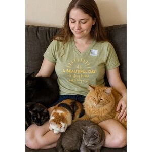 Womens Graphic T Shirt It's A Beautiful Day Stay Home With My Cat‎